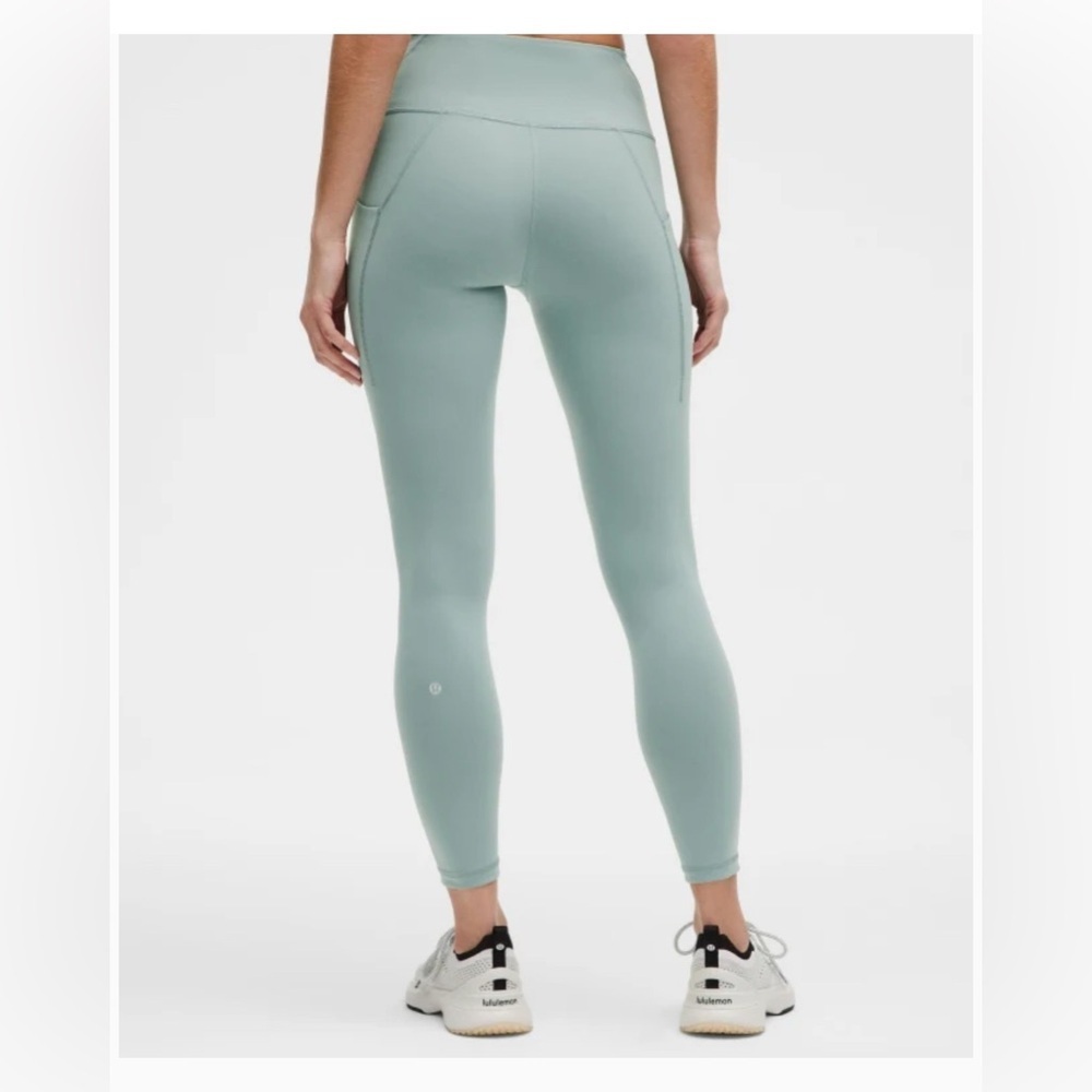 Lululemon Wunder Train High-Rise Tight with Pockets